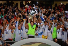 德甲冲冠之战：勒沃库森VS法兰克福，谁将问鼎德甲之巅？